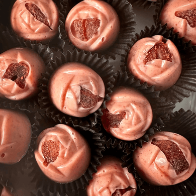 Strawberry Pink Chocolate Roses (15pc) - Hot Shot Chocolate